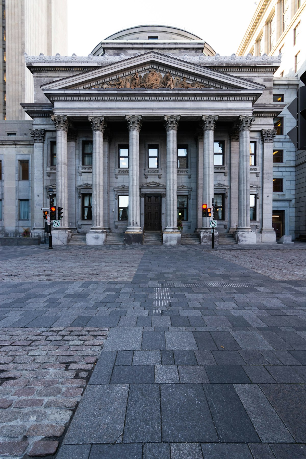 Banking & Finance